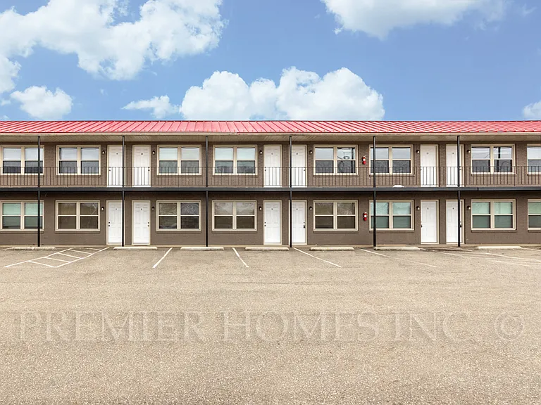 714 S Wooster Ave #4 — Photo 7