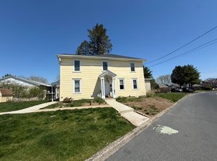 1333 Overlook Rd #1, Whitehall, PA 18052
