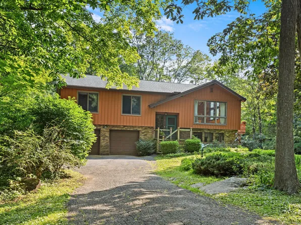 8 Pheasant Drive, New Fairfield, CT 06812