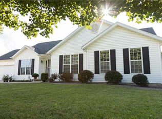 2701 S Veterans Dr, Effingham, IL 62401