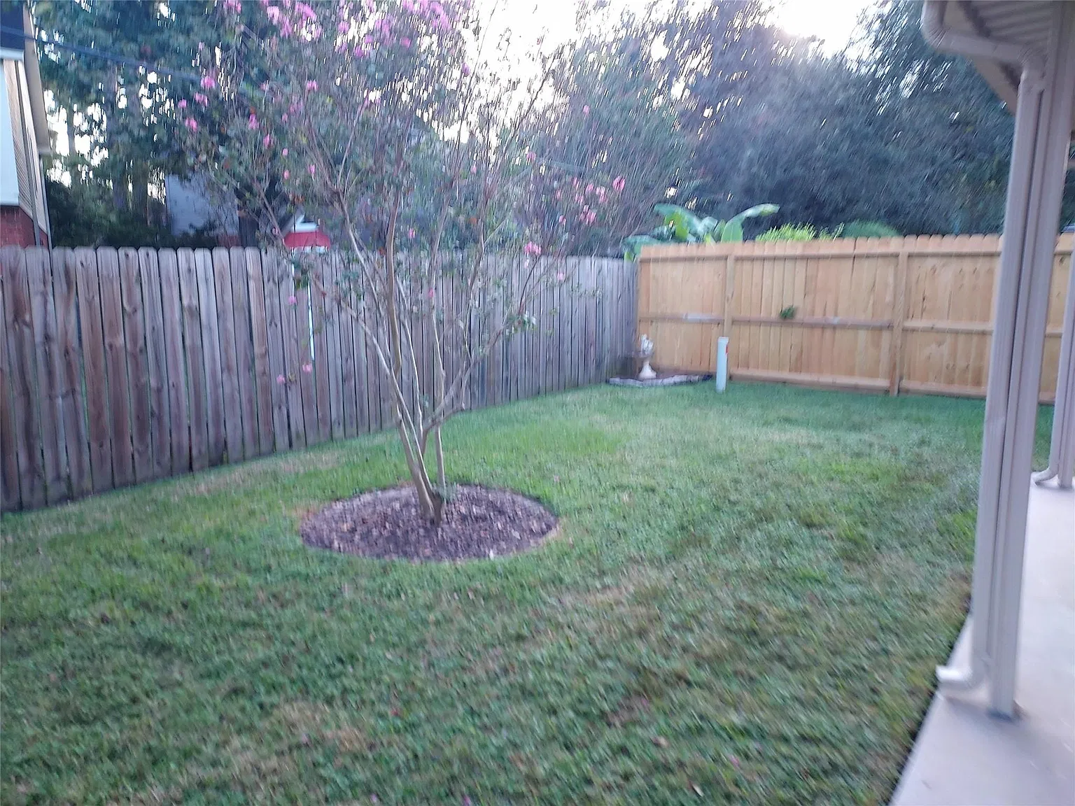 4 bed, 2.5 bath, 2734 sqft, $2,575 — Photo 3