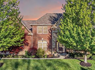11341 Abercairn Ct, Zionsville, IN 46077