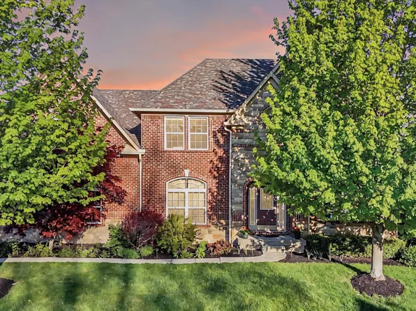11341 Abercairn Ct, Zionsville, IN 46077