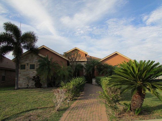 1st image of 611 Tara Dr