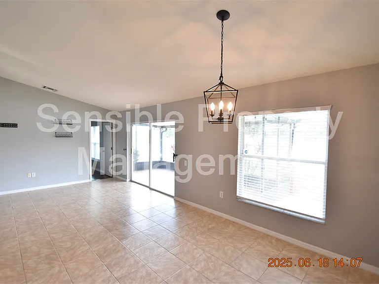 5627 War Admiral Dr — Photo 9