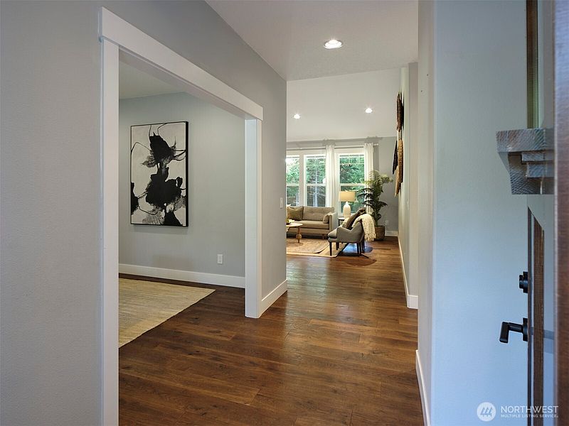 3rd image of 158 Awmiller Road