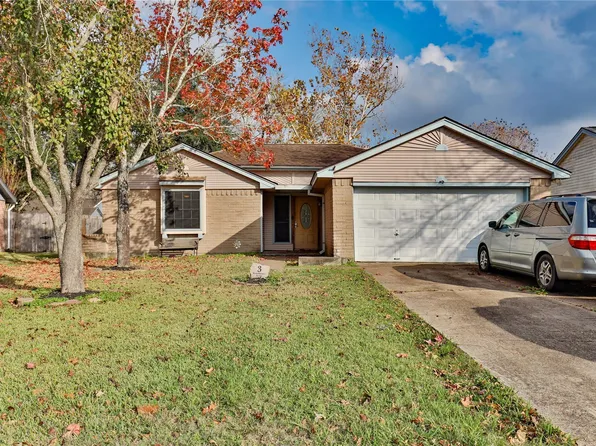 3 Ranch House Loop, Angleton, TX 77515