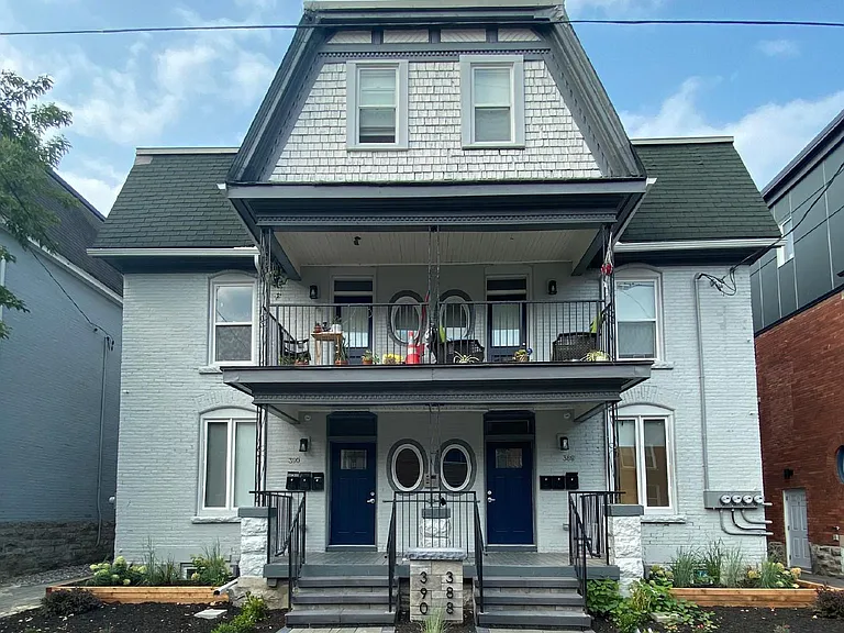 388 Chapel St #2 — Photo 1