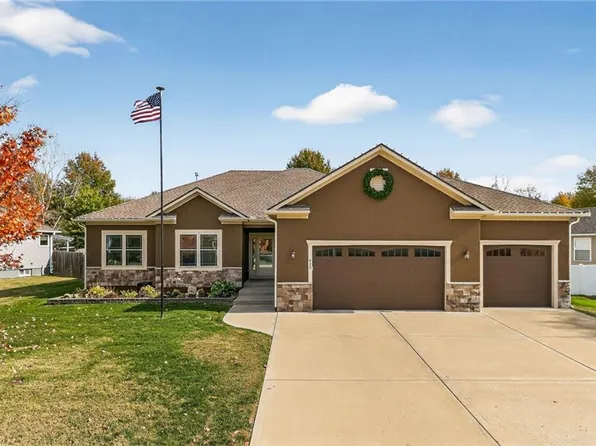 625 S Kisner Cir, Independence, MO 64056