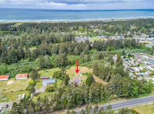 1971 S Montesano St, Westport, WA 98595