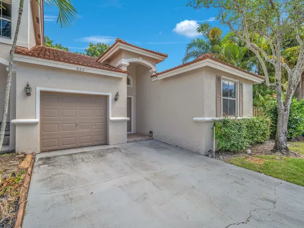 825 NW 132nd Ave, Pembroke Pines, FL 33028