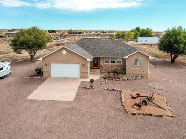 1352 N Blue Lake Ln, Pueblo West, CO 81007