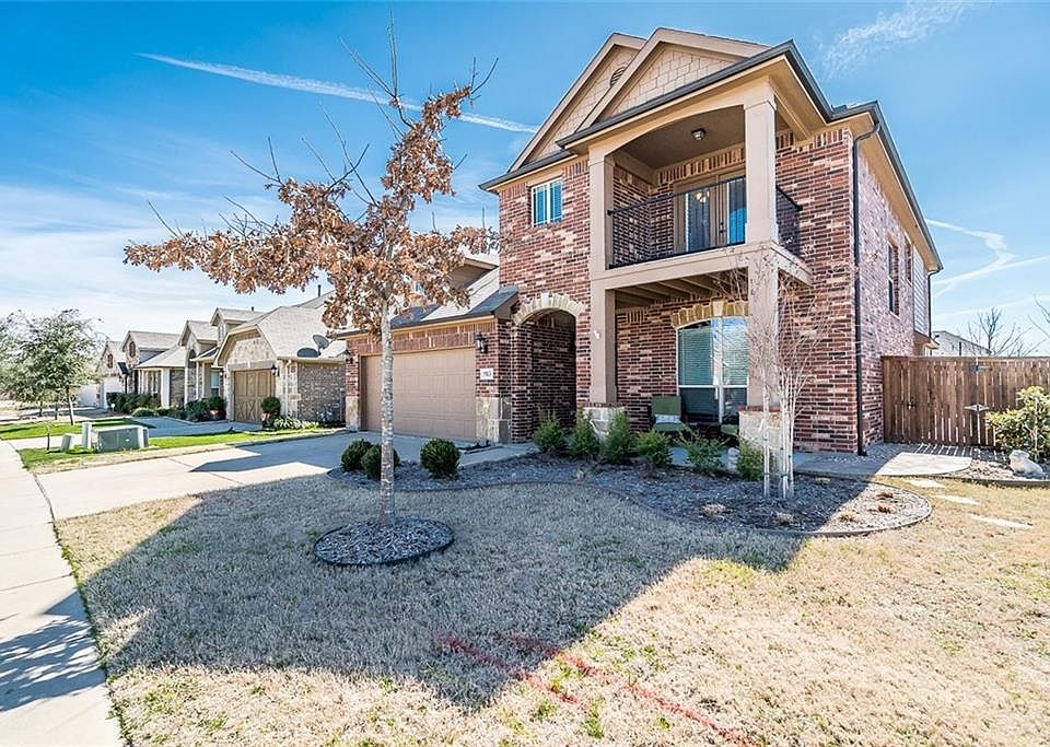 1st image of 913 Langford Ct