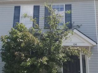 1041 Thorn Woode Ln, Stone Mountain, GA 30083