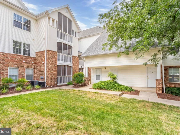 6602 Lake Park Dr #3D, Greenbelt, MD 20770