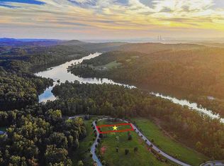 108 Pineberry West Rd, Oak Ridge, TN 37830