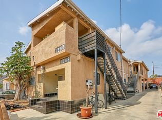 1281 W 35th St, Los Angeles, CA 90007