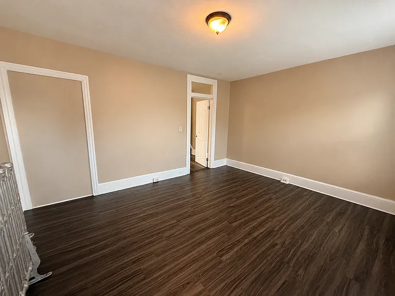 1213 Powell St #2 — Photo 11