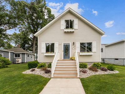2991 Lakeshore Rd, Twin Lake, MI, 49457