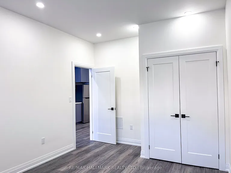 22 Direzze Ct #LOWER LEVEL — Photo 9