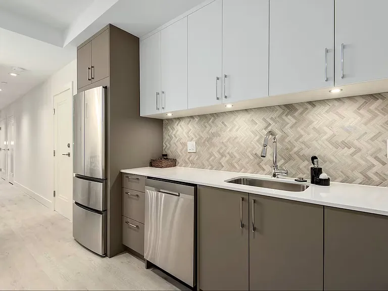 1515 Nelson Ave #2 — Photo 6