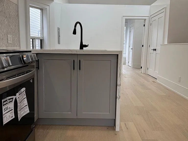 242 Christie St — Photo 3