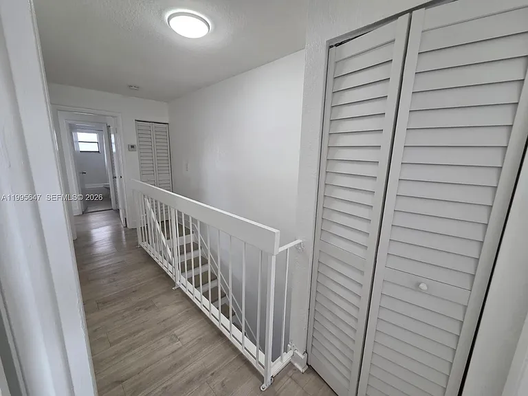 550 SW 115th Ave #405H — Photo 39