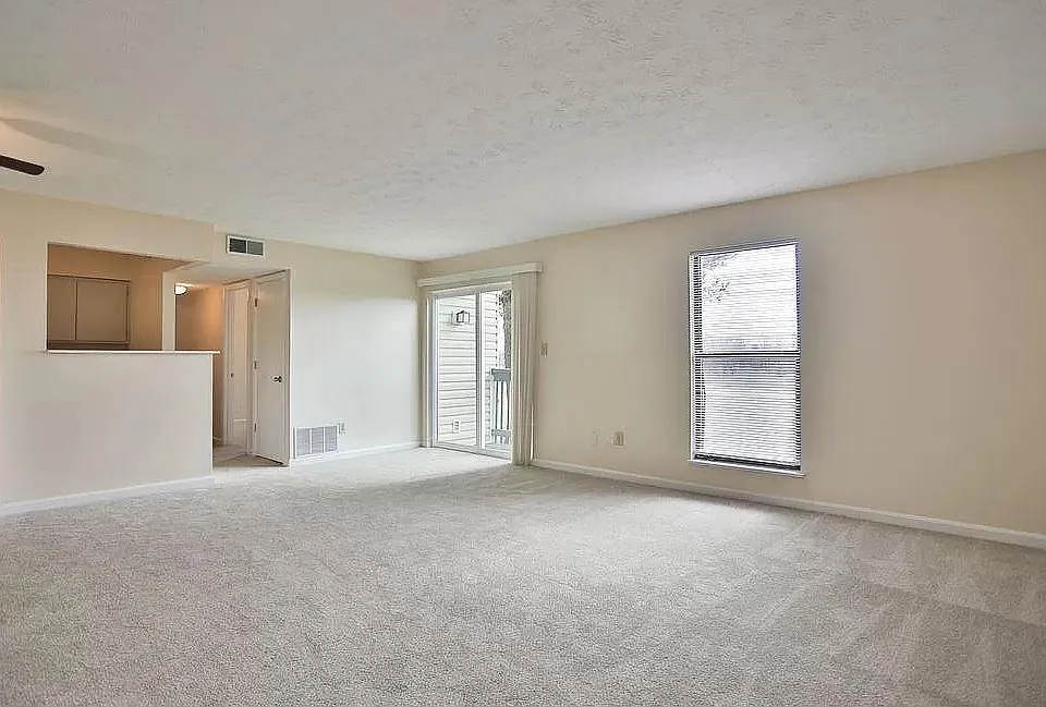 125 Tanglewood Ct