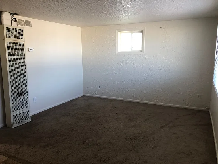 803 43rd St SE — Photo 3