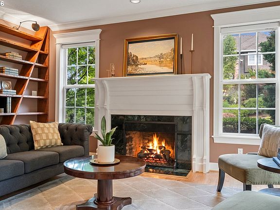 5th image of 1803 NW Cedar Ridge Dr