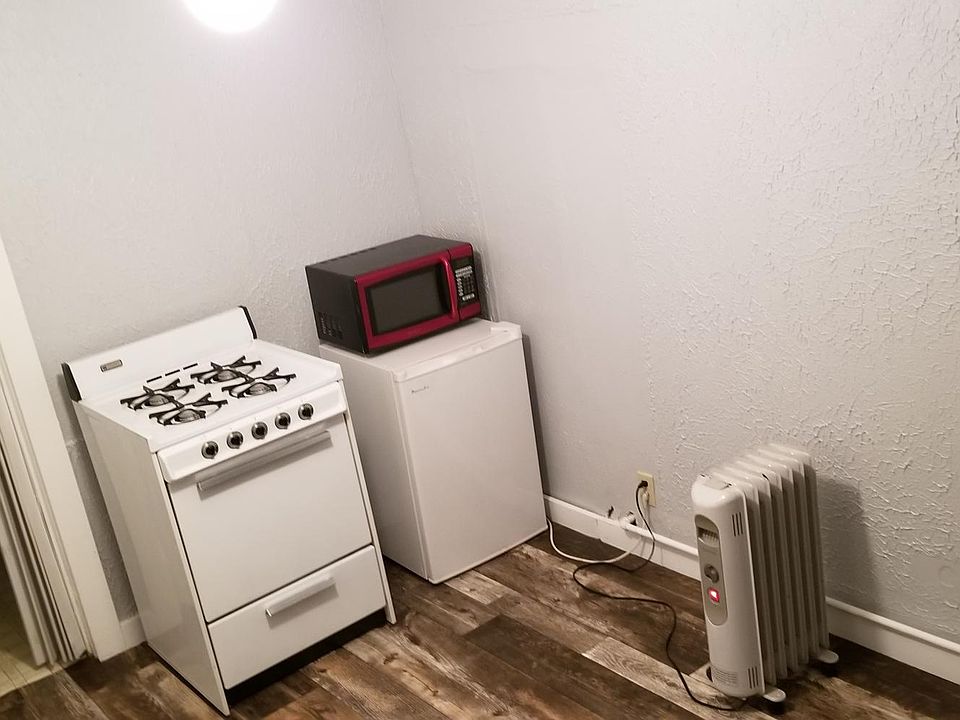 1st image of 125 E Mississippi Ave #5
