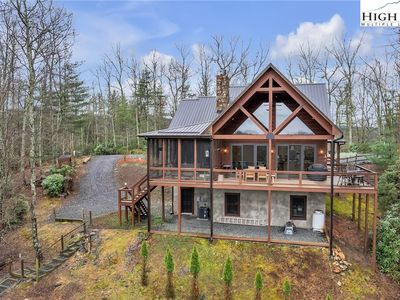 184 Trailwood Drive, West Jefferson, NC, 28694