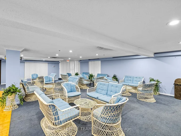 1500 Riverside Dr #2408 — Photo 39