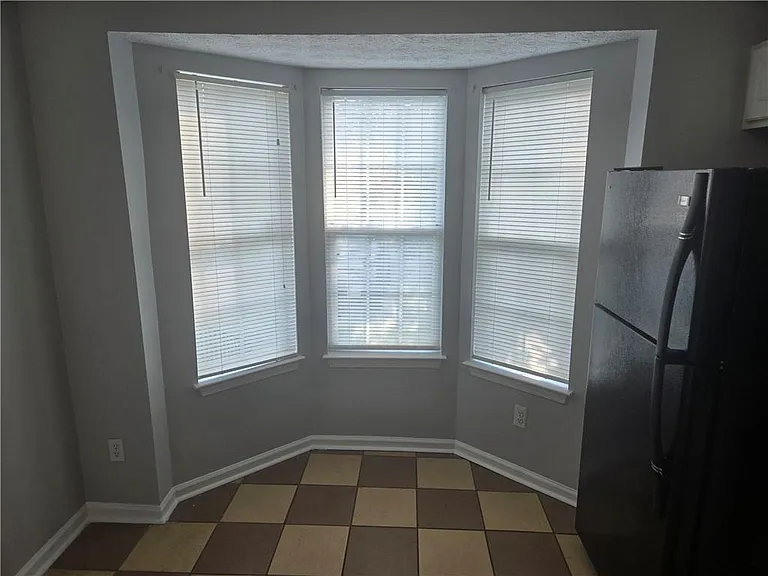 6623 Ivy Log Dr — Photo 6