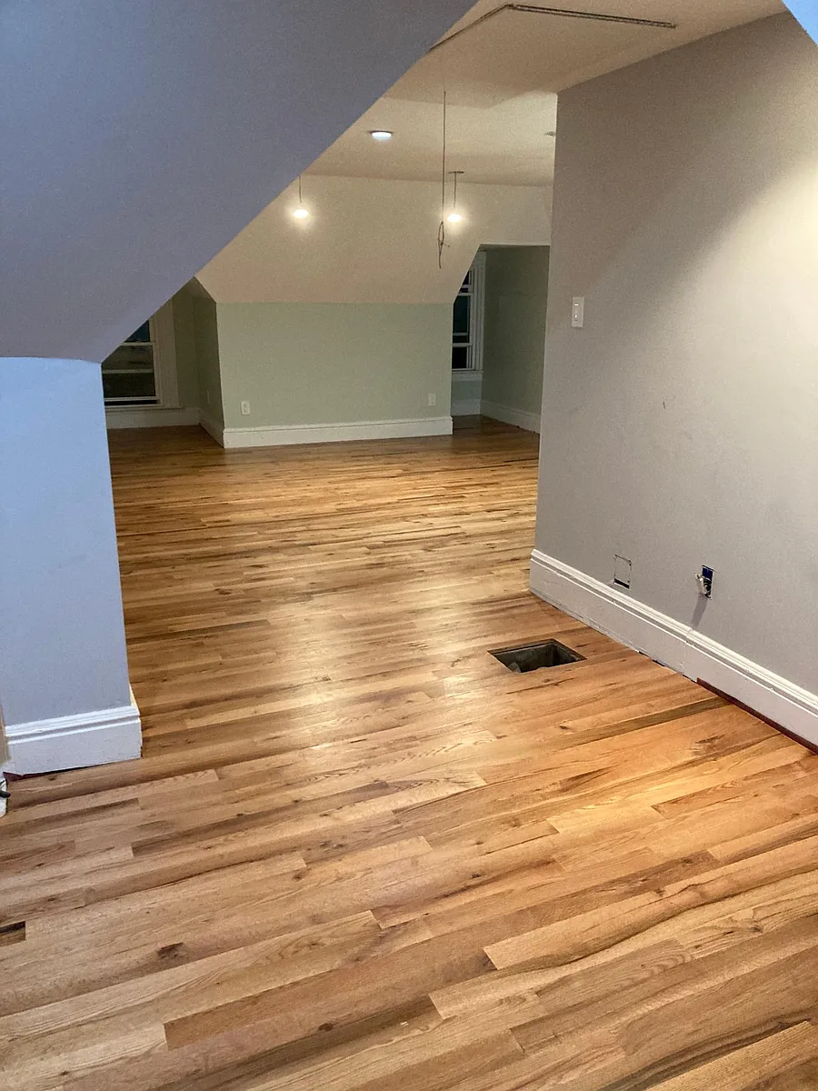 Building Photo - 209 Franklin Ave #3