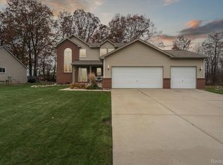 13414 Patrick Dr, Linden, MI 48451