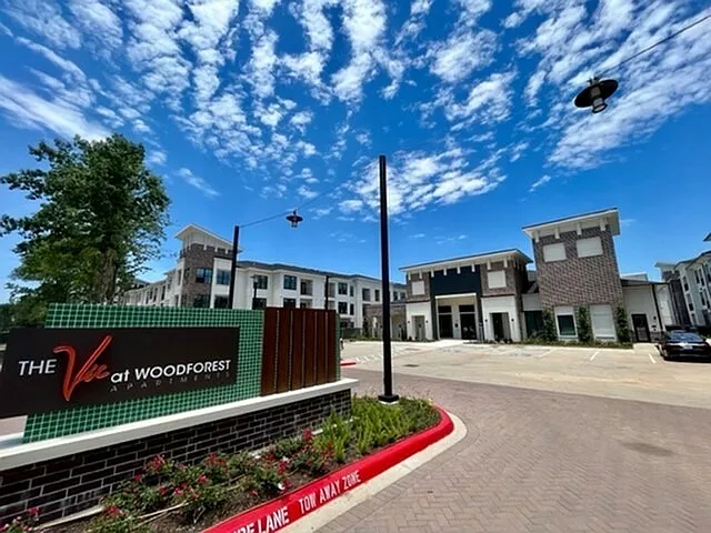 Leasing Office Entrance