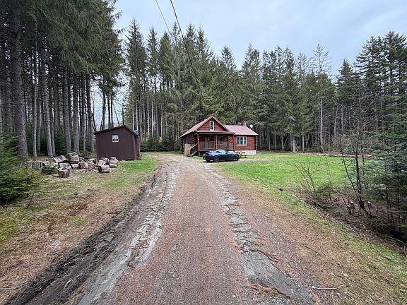 4th image of 534 Curtis Road