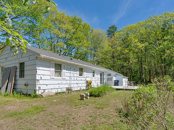 5th image of 127 Wildes District Road