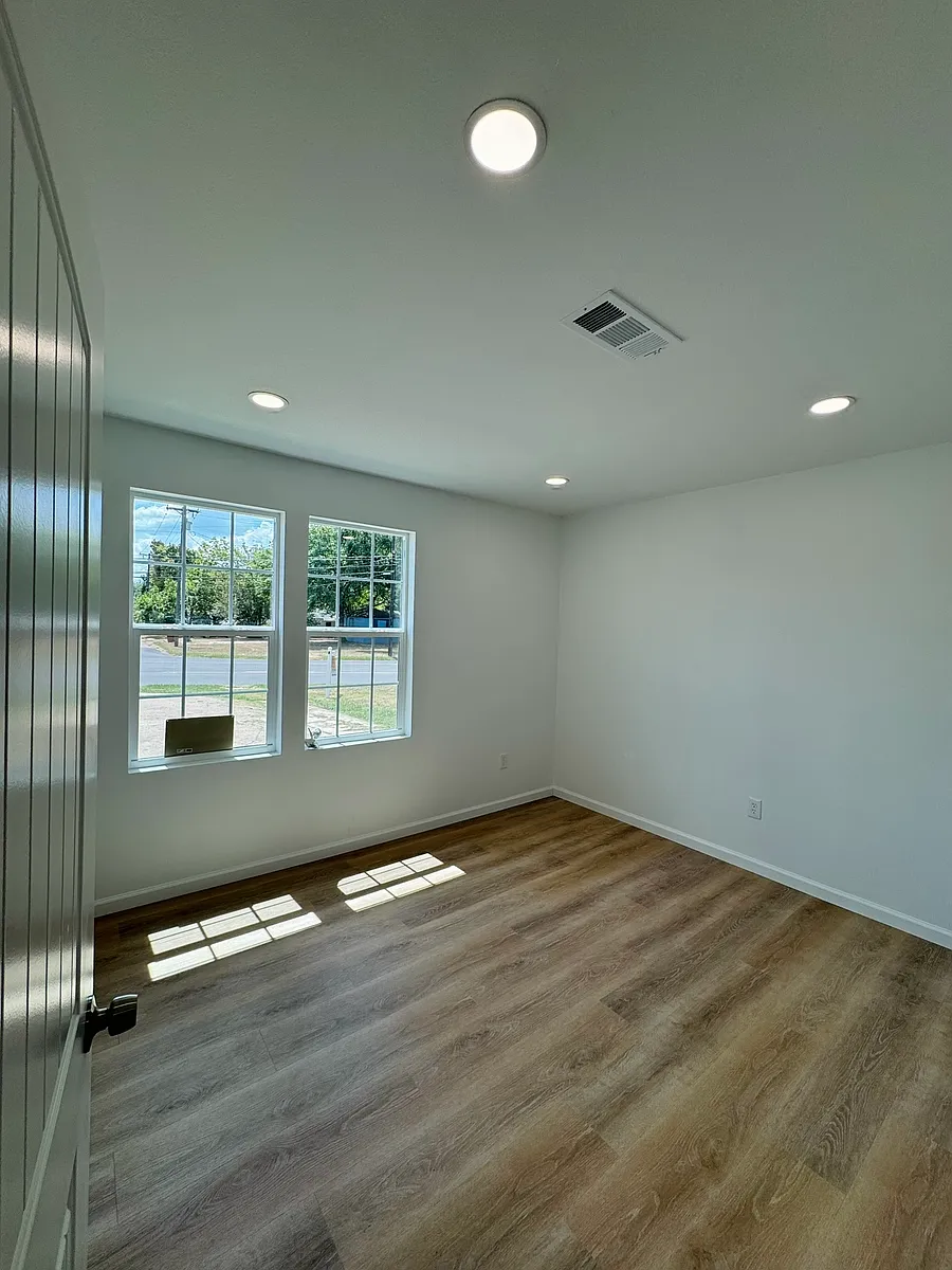 Bedroom, - 2231 Clarksville St