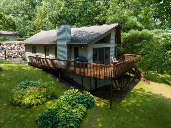 N3102 Lakeview Dr, Sarona, WI 54870