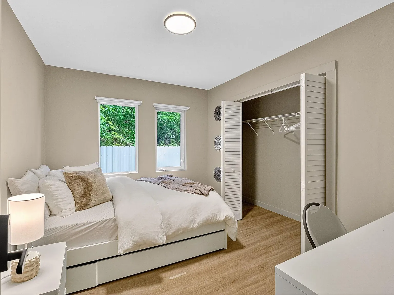 4 bed, 4.0 bath, 2090 sqft, $1,252 — Photo 3