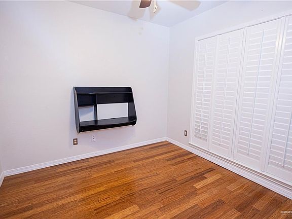 4th image of 3505 San Roman St