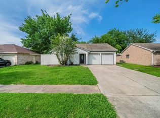 7218 Winding Trace Dr, Houston, TX 77086
