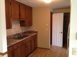72 12th St NW, Strasburg, OH