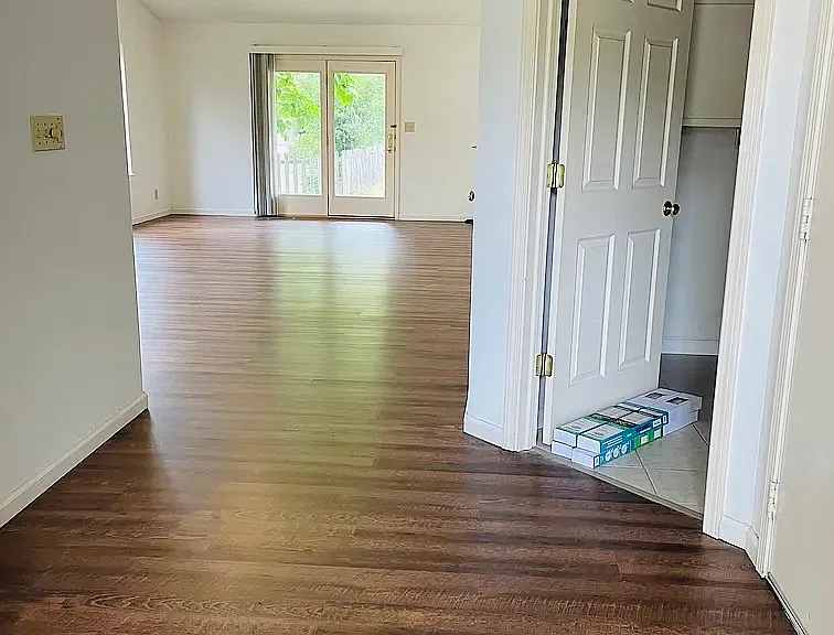2208 Sandpiper Ct S — Photo 2