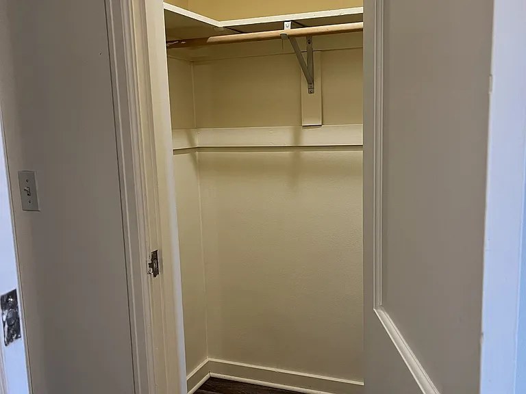820A Pennsylvania Ave #204 — Photo 6