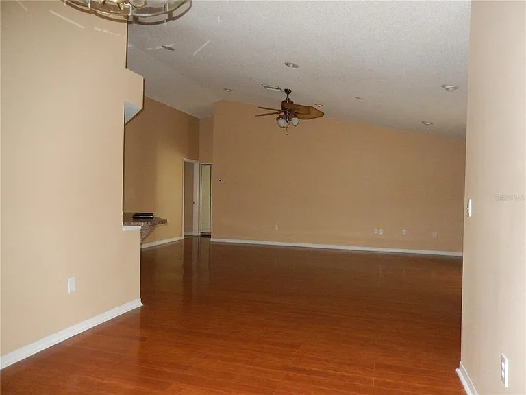 817 Frankford Dr — Photo 5