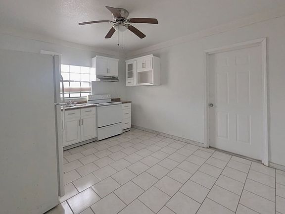 3rd image of 8014 N Lopez St #3