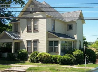 401 N Market St, Ligonier, PA